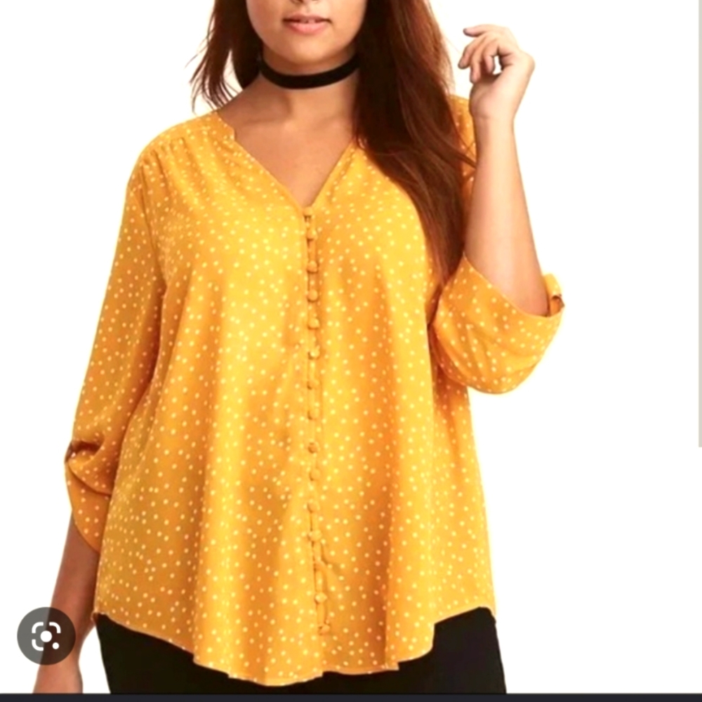 Like New Torrid Georgette Button Front 1 - image 1